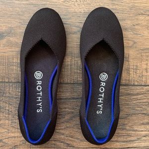 Rothy’s black classic ballet flats 8